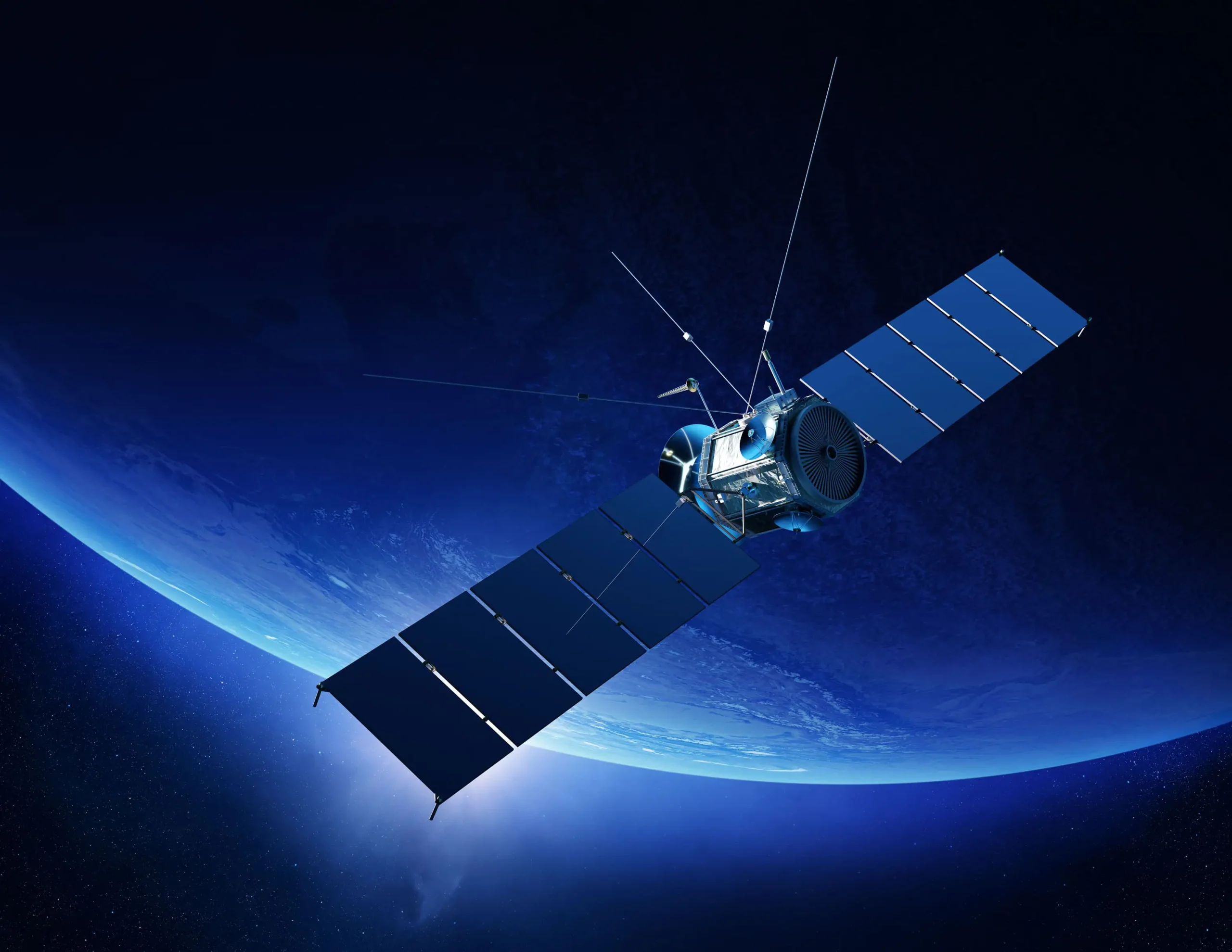 Satellite géostationnaire et satellite basse altitude : quelles différences ?